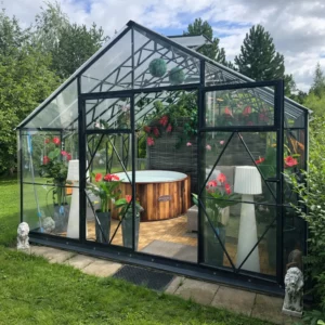 Svart Drivhus - Premium House LUX (8,2-33,2m²)